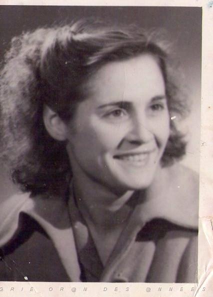 MA MAMAN ROLANDE SERRA.jpg